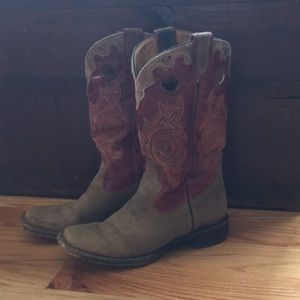 Rocky Handhewn Boot